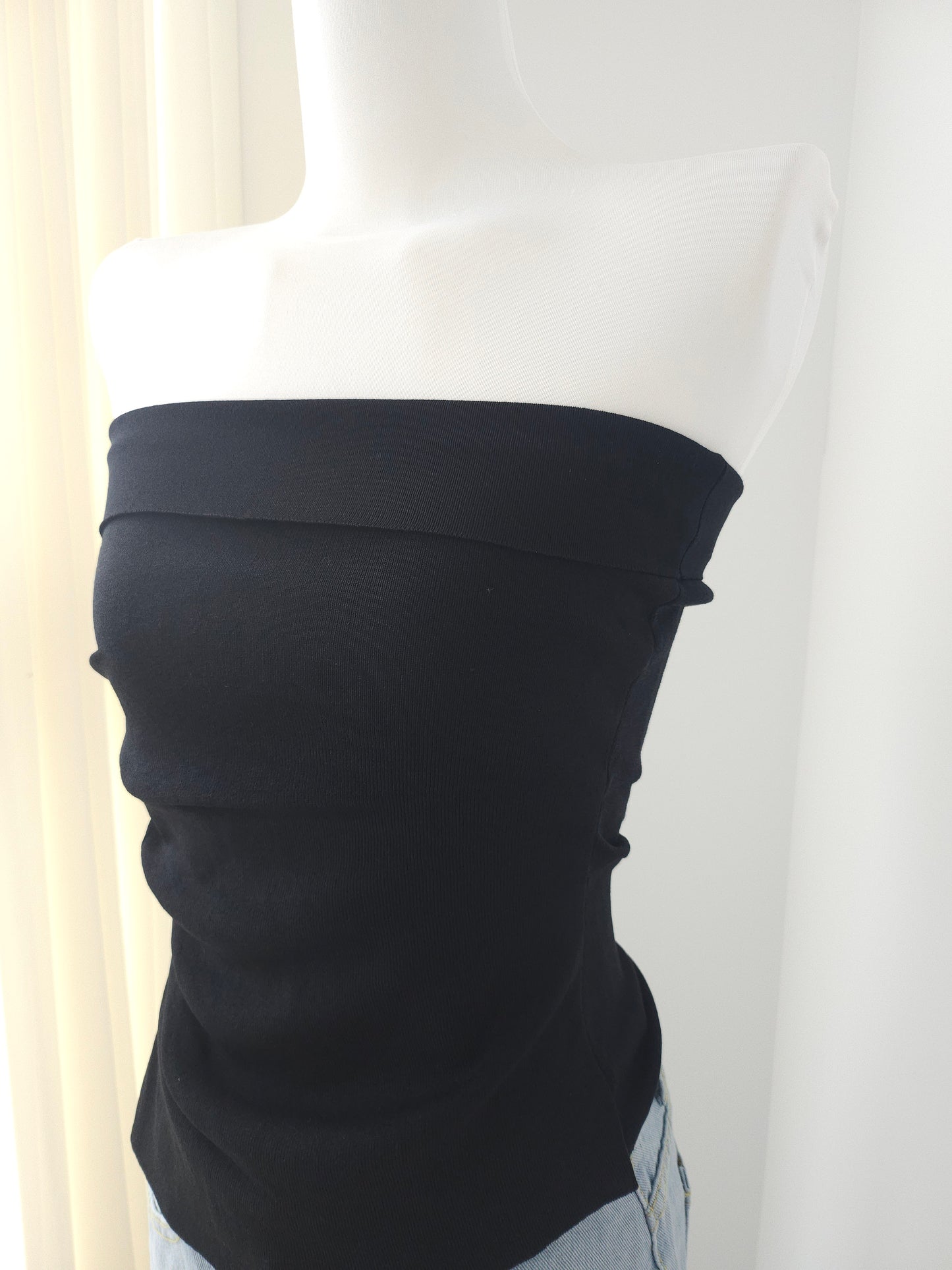 Bella Top black