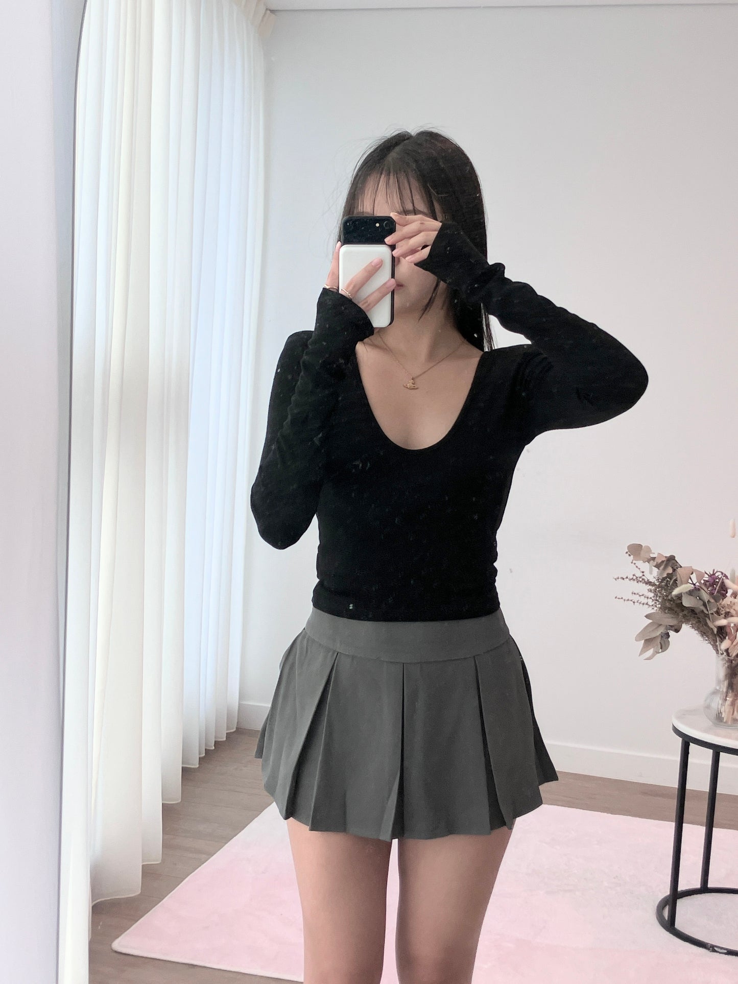 Soft U-Neck Slim Tee Black