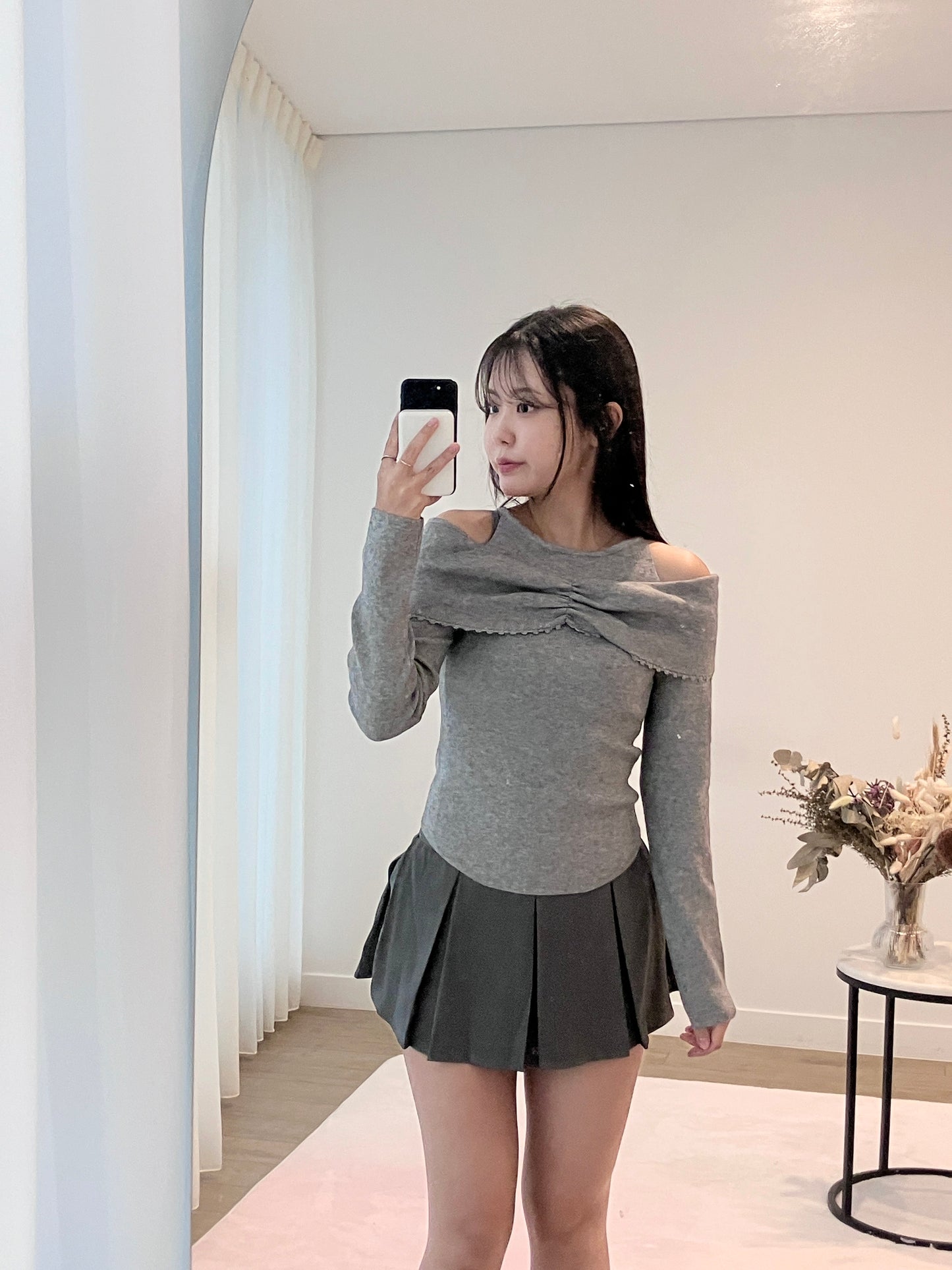 Sweetheart Off-Shoulder Knit Gray