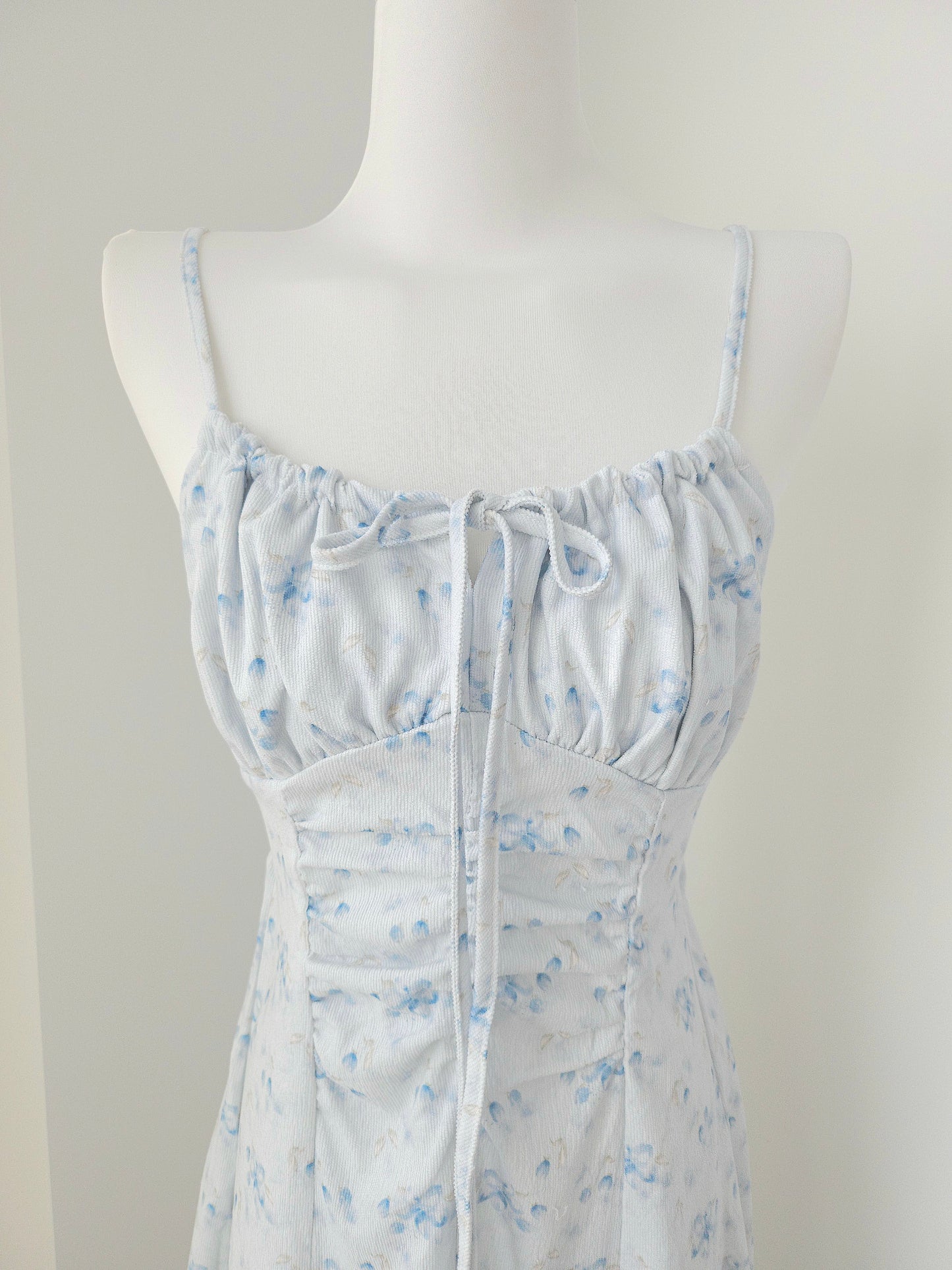Floral Serenade Blue