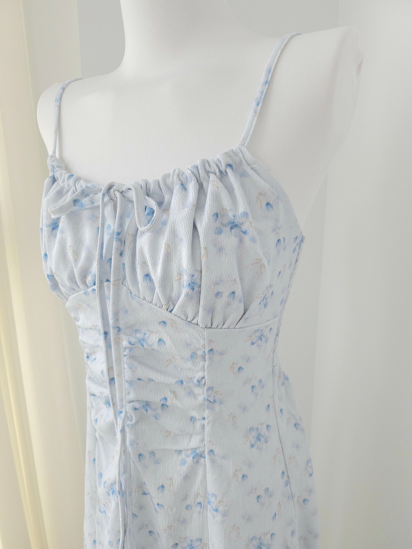 Floral Serenade Blue