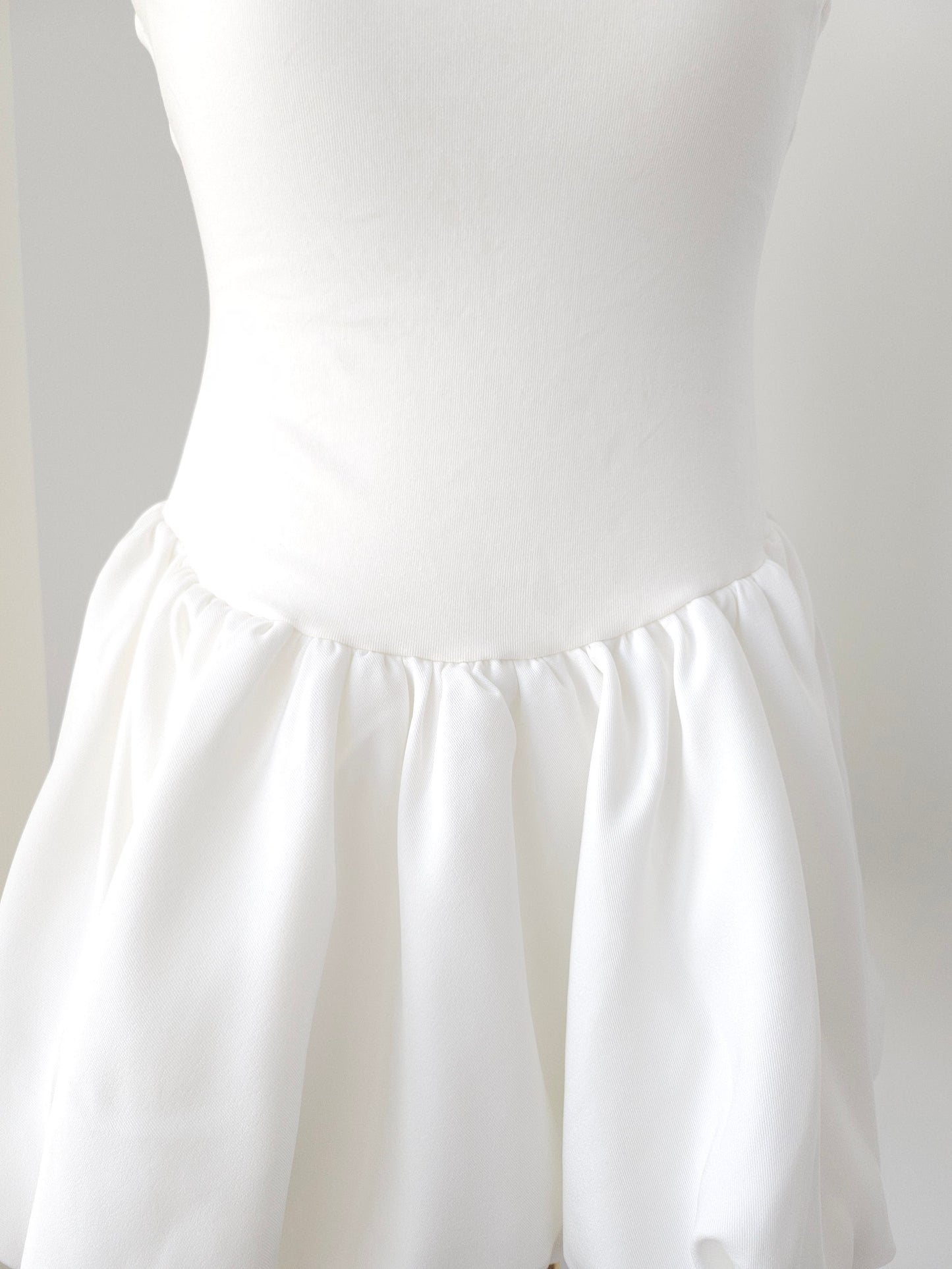 Midnight Muse white