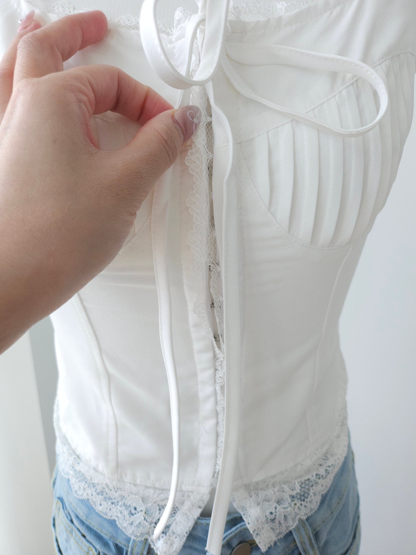 Pippa white top