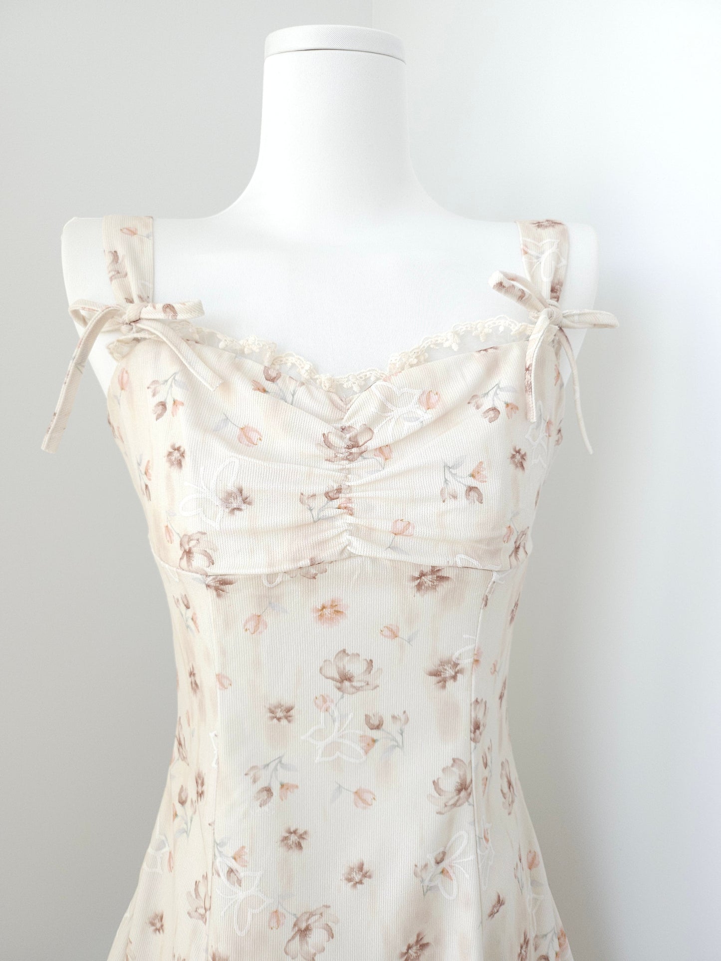 Blossom Belle beige dress