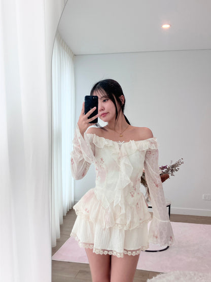 Ivory Ruffle Bloom Blouse