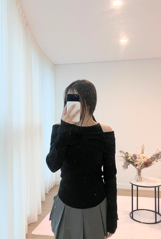 Sweetheart Off-Shoulder Knit