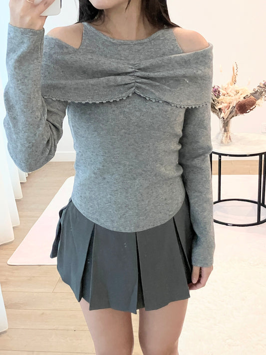 Sweetheart Off-Shoulder Knit Gray