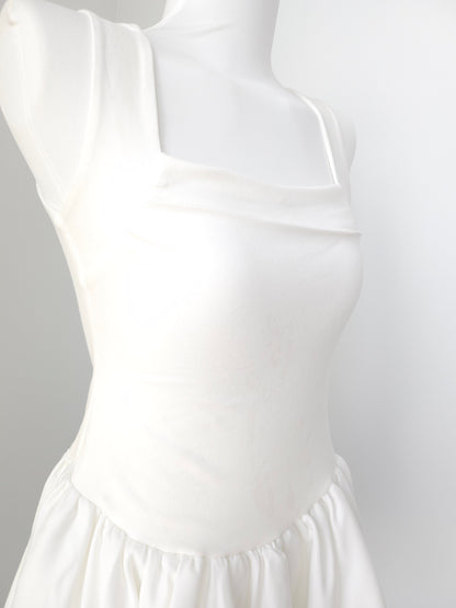 Midnight Muse white