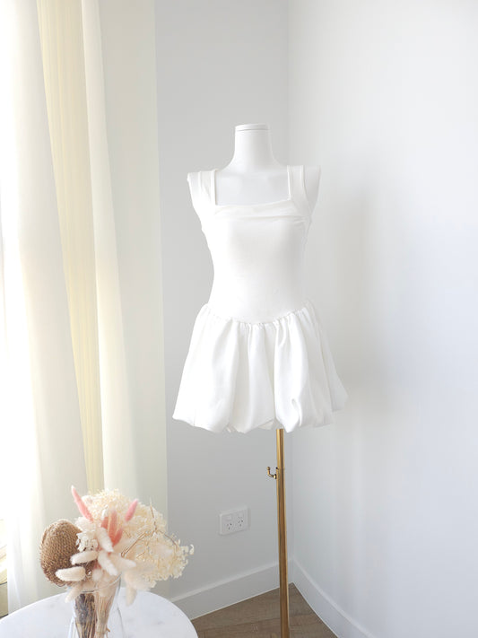 Midnight Muse white