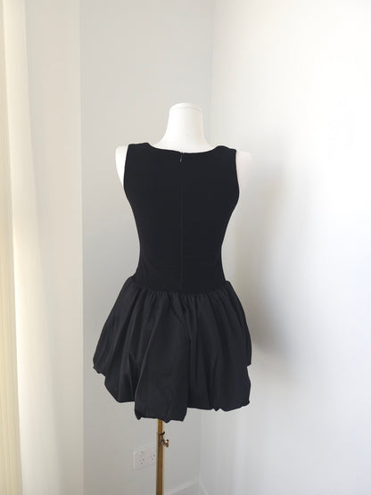 Midnight Muse Black